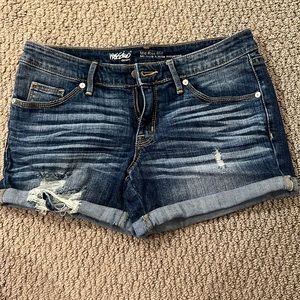 Jean Shorts | Midrise Size 4/27